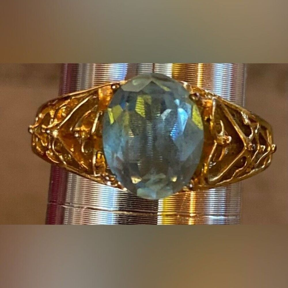 Women’s Ring Gold Tone Blue Aquamarine Filigree Vintage Size 9